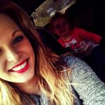 Dakota Fleming - @dk_xoxo_bella - Instagram