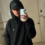 yo - @dalecalmao - Instagram