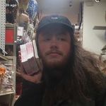 Dale Maple - @5nowdogz5 - Instagram
