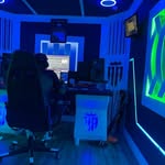 💻🎹 - @raynerdalevalor - Instagram