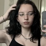 diana - @daleyuhx - Instagram