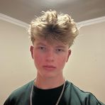Damian Berg - Facebook