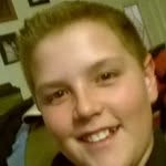 Damian Gillette - @djeter2001 - Instagram