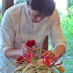 Damián Pons 🌿 Floral designer - @lenguajedelasflores - Instagram
