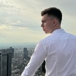 Damian Koziar - @damianskyy - Instagram