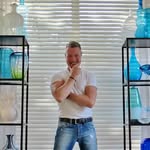 C. Damien Fox Studios - @cdamienfoxmodernluxury - Instagram