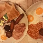 Damien Hogan - @mammamiabreakfast_and_pizza - Instagram