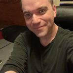 Damien Marks - Facebook