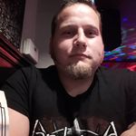 Damien Mills - @damienmassacre - Instagram