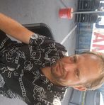 Damien Ryan Cippon - Facebook