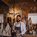 Damien Walker - @thestudioofsaintphilomena - Instagram