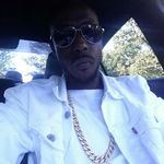 Damon Conway - @smalls_bundles - Instagram