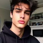 ᴅᴀᴍᴏɴ ɢᴀʟʟᴀɢʜᴇʀ - @1tsrealdamon_ - Instagram