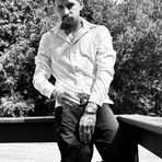 Damon Gray - Facebook