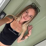 Dani Castle - @_danicastle - Instagram
