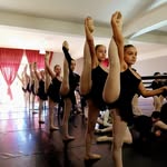 Serena Avallone - @serena_avallone_danza_ritmica - Instagram
