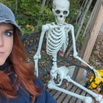 🚐🌲☕💀🛼 - @danaventures - Instagram