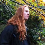 Dan Barrow - @slechylesh - Instagram