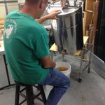 Dan Batz - @honeybeefarmer - Instagram