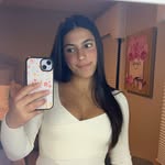 Daniella Bavaro - @danibavaro - Instagram