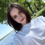Daniela - @daniela.bogus - Instagram