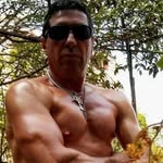 Dan Paraschiv - @danbombardieruparaschiv - Instagram