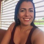 Dra. Danielle Bottentuit - @dra.dani_bottentuit - Instagram