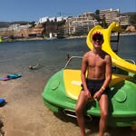 Dan Broadbent - @danbdbnt29 - Instagram
