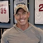 Dan Casel - @doccasel - Instagram
