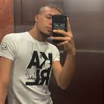 @dancheww5 - Instagram