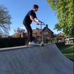 Dan clowes - @dan_clowes_03 - Instagram