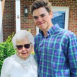 Daniel Earles - @dannyearles_ - Instagram