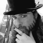 Top Hat Dan - @dangillette - Instagram