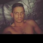 Dan Henshaw - @danielhenshaw90 - Instagram