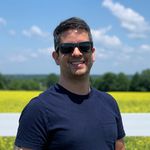 Daniel Hildebrandt - @danhildebrandtuxd - Instagram