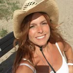 Danni Hollenkamp Villella - @dvillella26 - Instagram