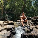 Dan Howe - @danhoweeee - Instagram
