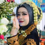 Desya Dan Kafka - @desya_kafkagallery - Instagram
