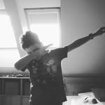 LAVI - @dan_knopp - Instagram