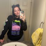 Dani - @danielle_lingle - Instagram