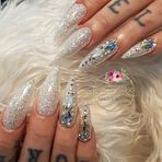 Dan Nails - Facebook