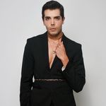 Daniel Navarro.                         Actor! - @dannavarrooficial - Instagram