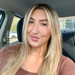 YOUR 5’2 HYPE GIRL - @danna.v.a - Instagram