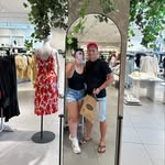 @danniemanotham - Instagram