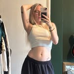 Dannie - @danniemilesxo - Instagram