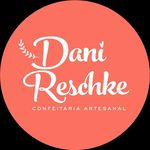 Dani Reschke - @danireschkecakes - Instagram