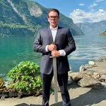 Dan Shepard - @recoveringtenor - Instagram