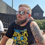 Dan Smethurst - @caveman855 - Instagram