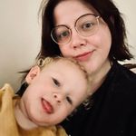 Danni Suter - @dansuter.19 - Instagram