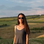 Daniela Samborski - @dana_ureche_ - Instagram